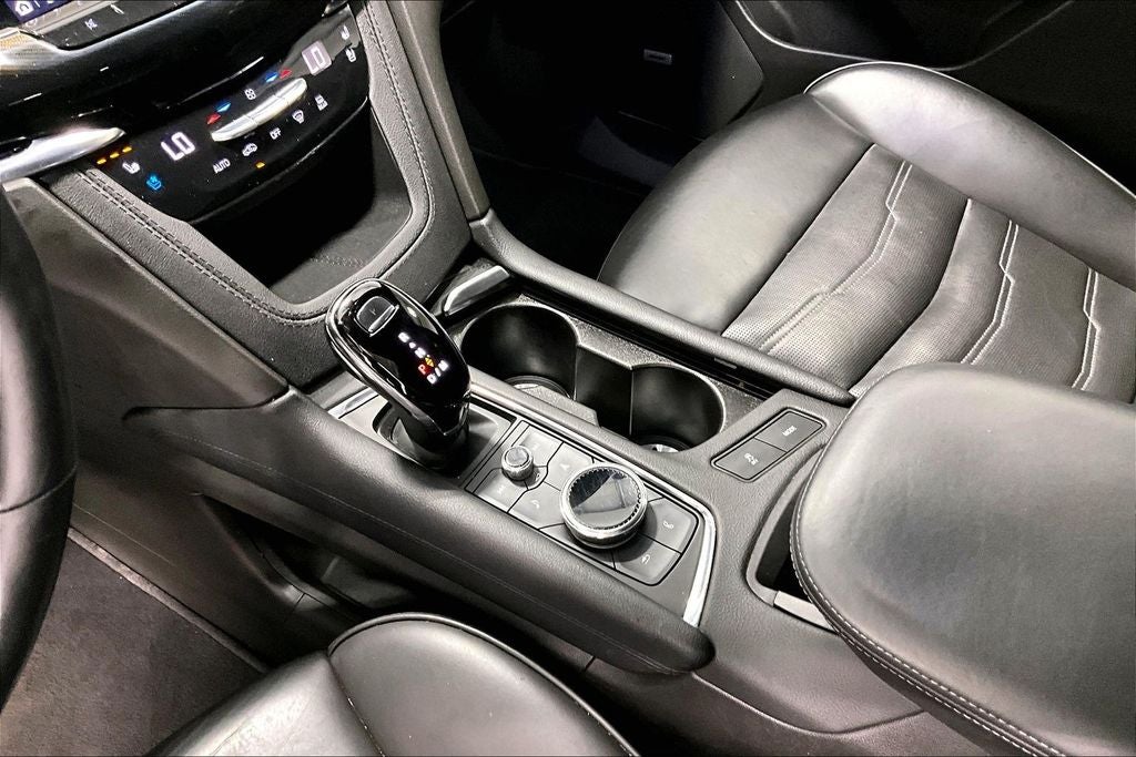 2023 Cadillac XT6 Sport