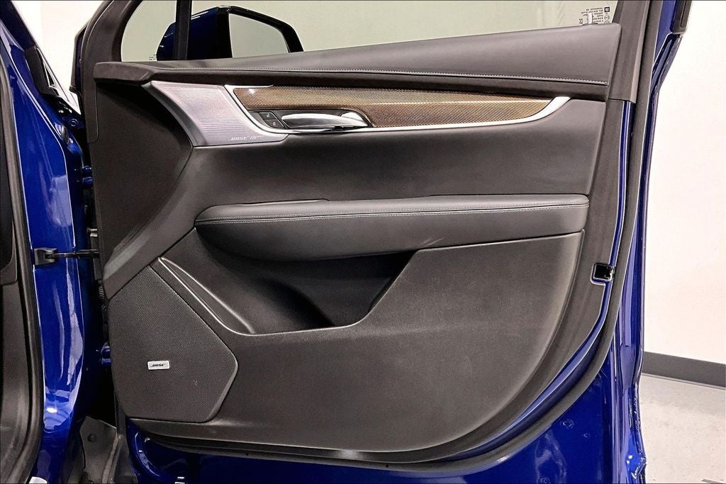 2023 Cadillac XT6 Sport