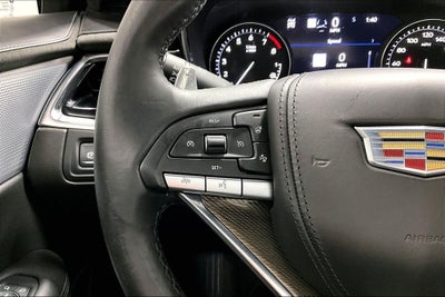 2023 Cadillac XT6 Sport