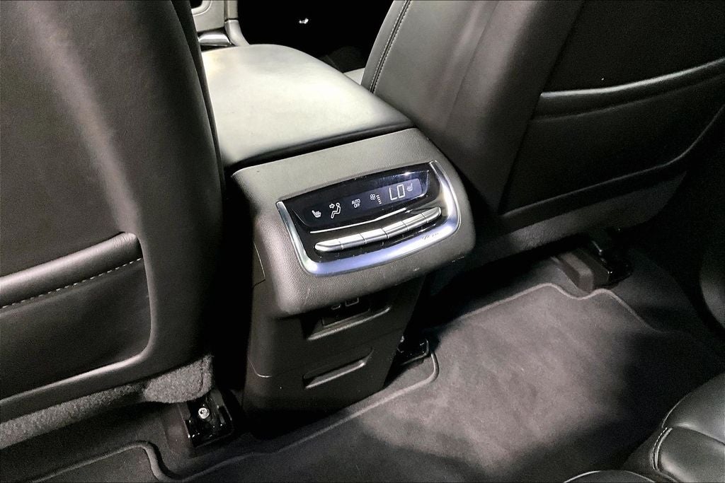 2023 Cadillac XT6 Sport