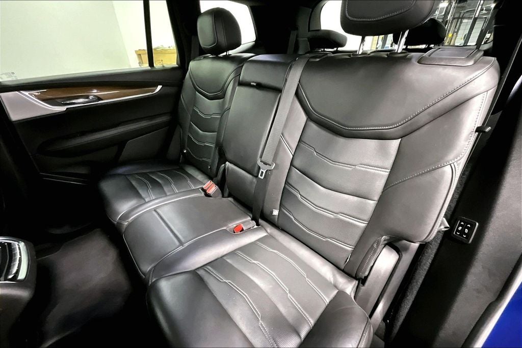 2023 Cadillac XT6 Sport