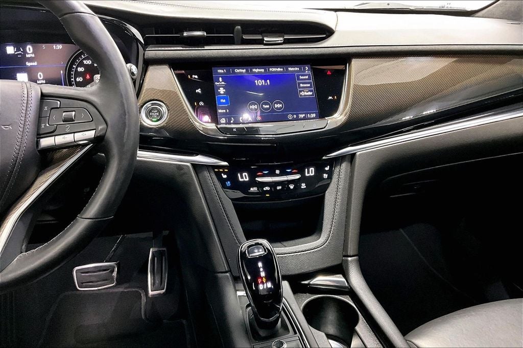 2023 Cadillac XT6 Sport
