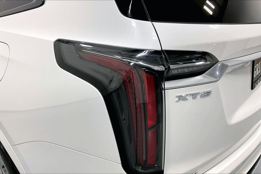 2020 Cadillac XT6 Sport