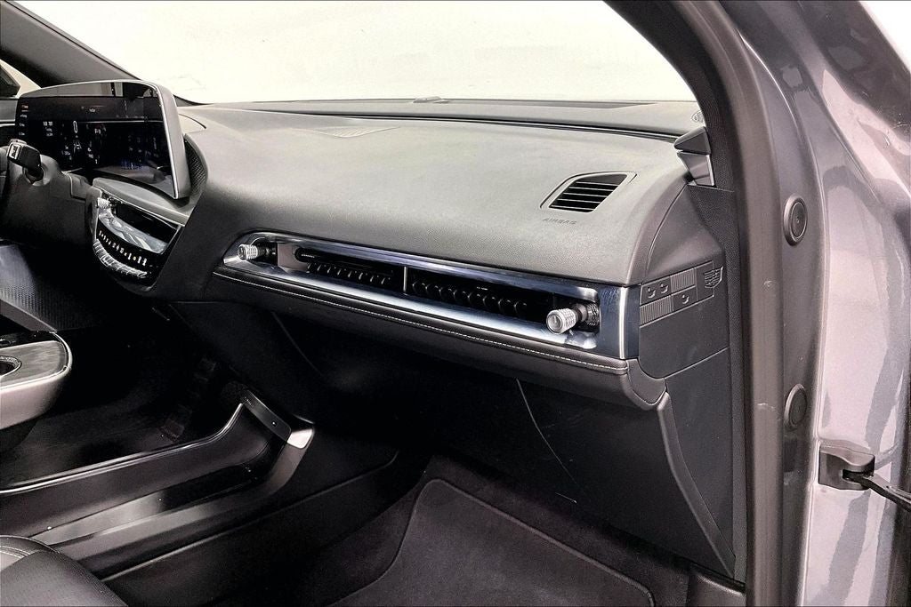 2023 Cadillac LYRIQ Luxury