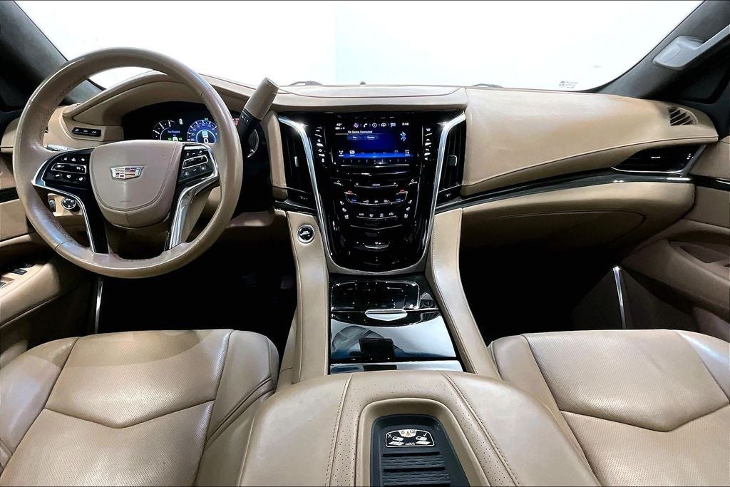 2020 Cadillac Escalade Platinum Edition