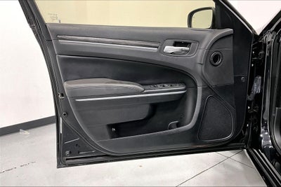 2021 Chrysler 300 Touring