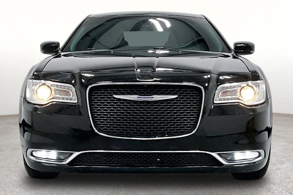 2021 Chrysler 300 Touring