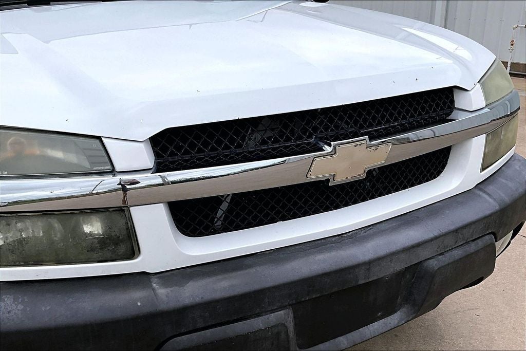 2004 Chevrolet Avalanche 1500 Base