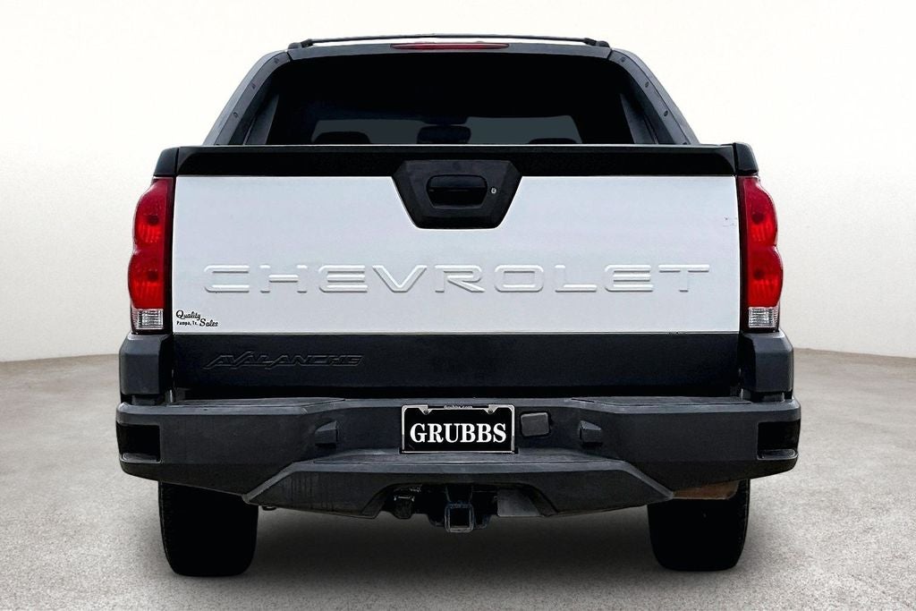 2004 Chevrolet Avalanche 1500 Base
