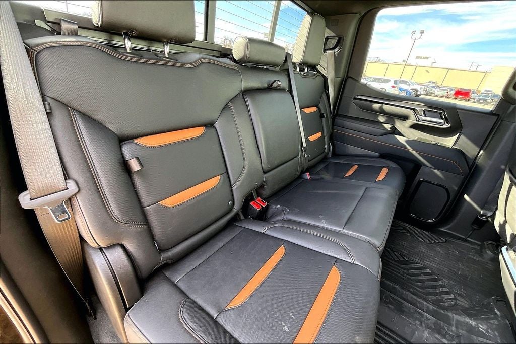 2025 GMC Sierra 1500 AT4