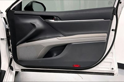 2022 Toyota Camry LE