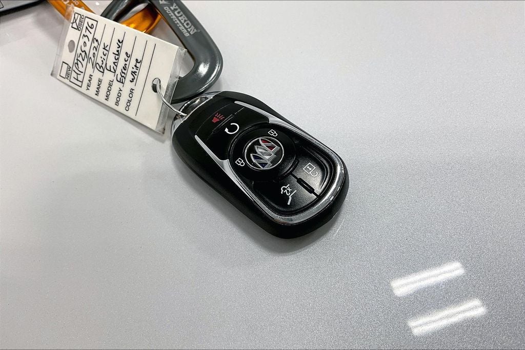 2023 Buick Enclave Essence