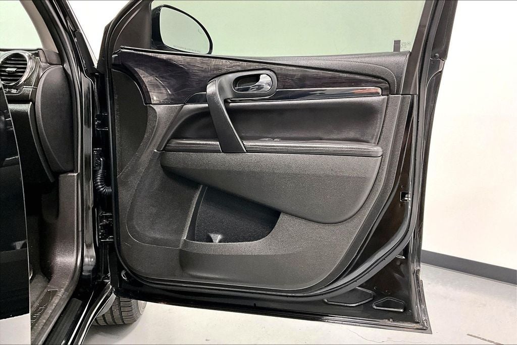 2017 Buick Enclave Leather Group