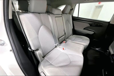 2023 Toyota Highlander L