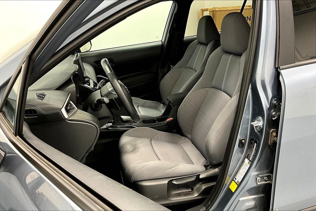 2023 Toyota Corolla Cross Hybrid SE