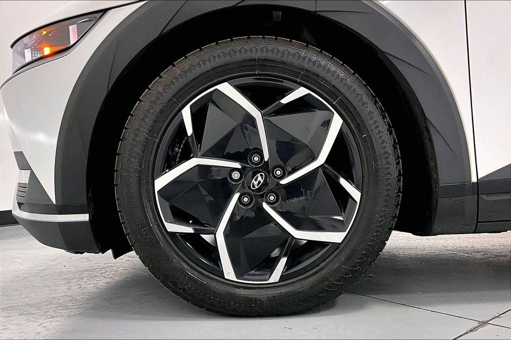 2022 Hyundai IONIQ 5 SE