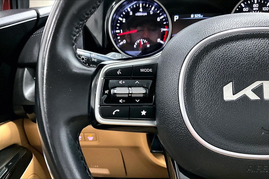 2022 Kia Carnival EX
