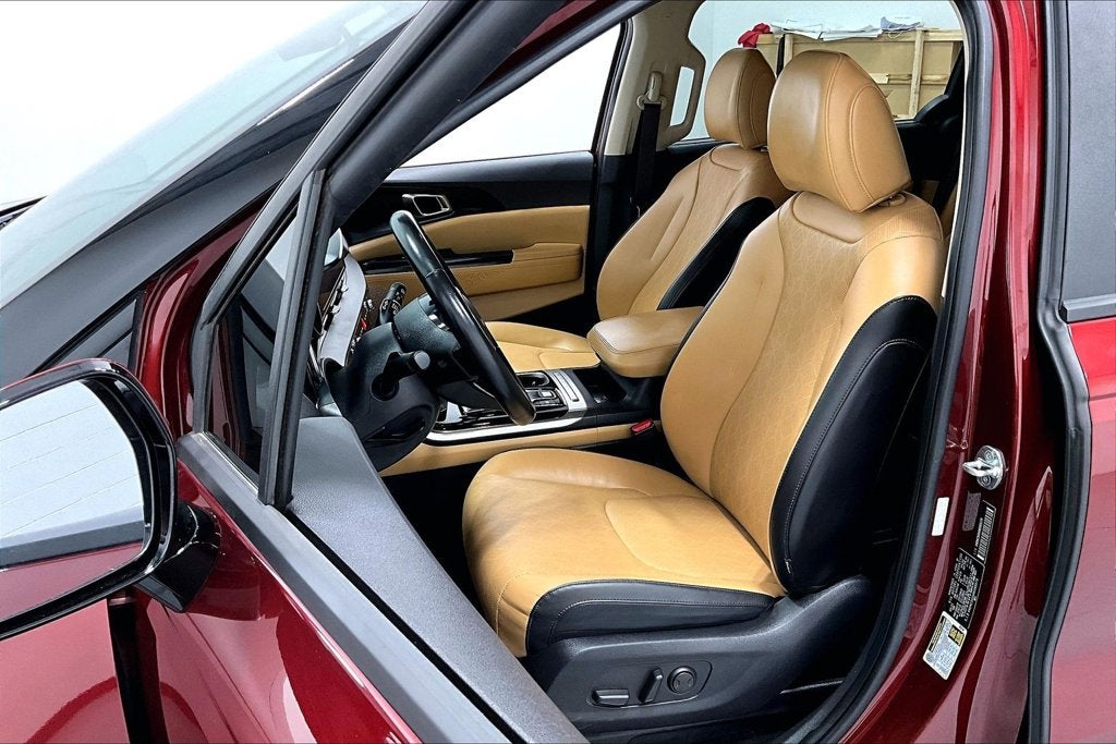 2022 Kia Carnival EX