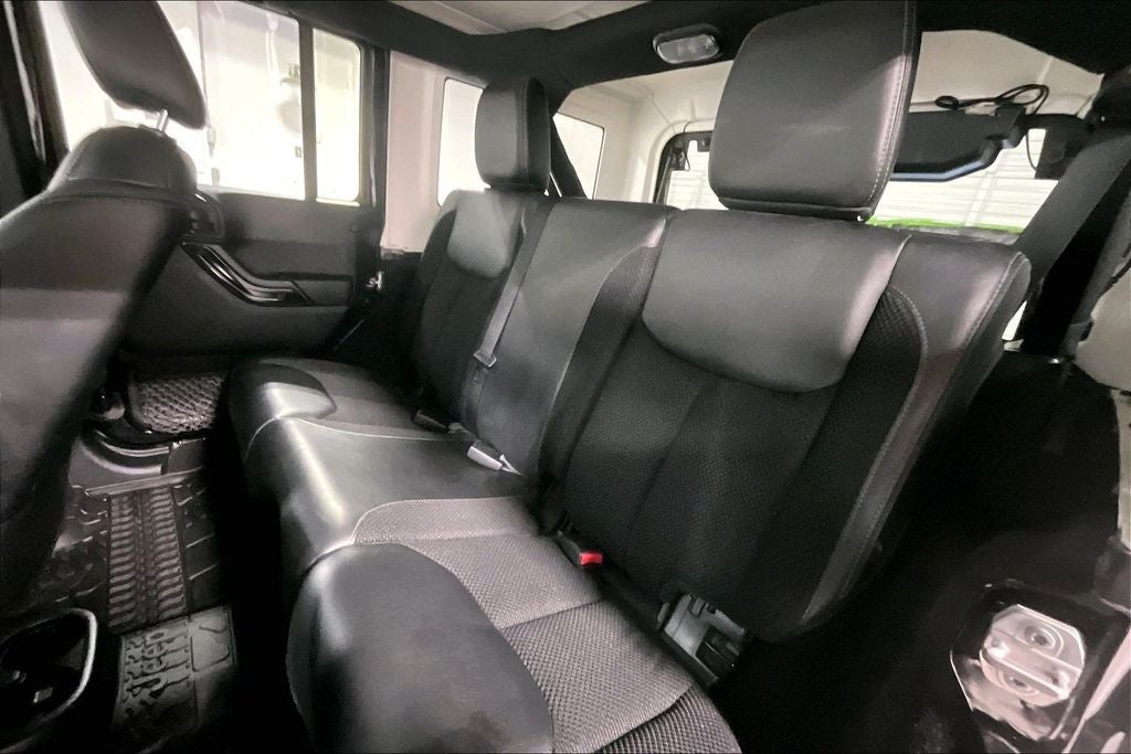 2017 Jeep Wrangler Unlimited Sahara