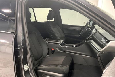 2024 Jeep Grand Cherokee Laredo 4x4