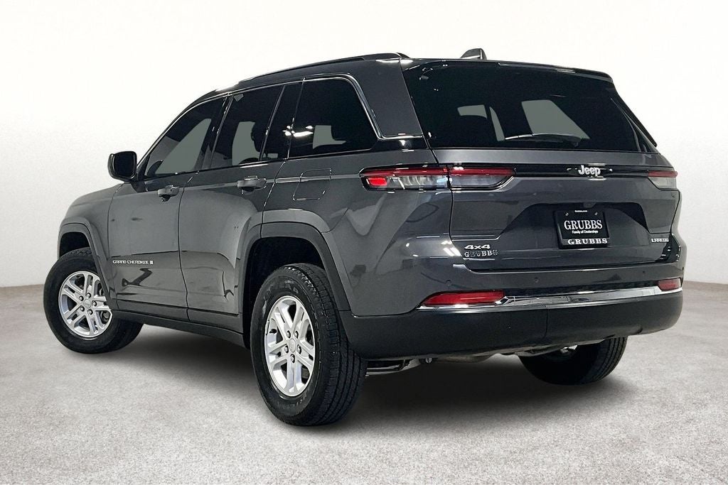 2024 Jeep Grand Cherokee Laredo 4x4