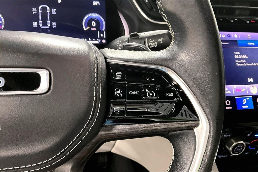 2021 Jeep Grand Cherokee L Overland 4x2