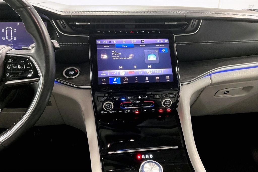 2021 Jeep Grand Cherokee L Overland 4x2