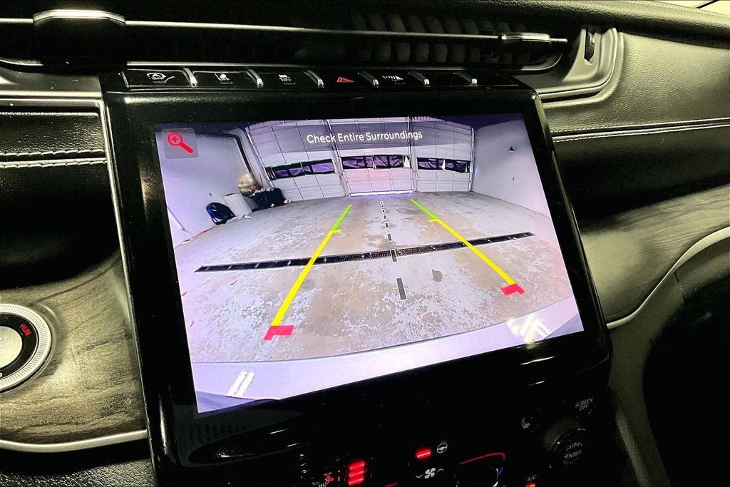 2022 Jeep Grand Cherokee L Limited 4x4