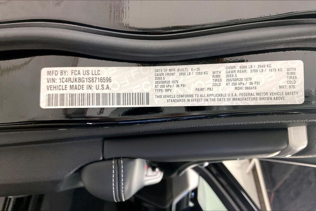 2025 Jeep Grand Cherokee L Limited 4x4