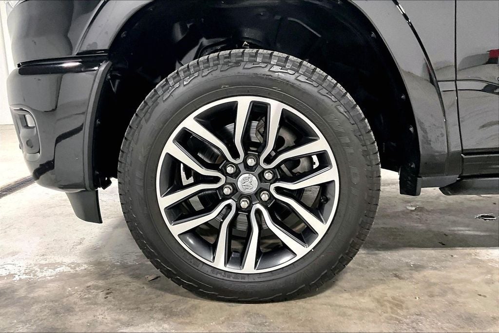 2025 RAM 1500 Limited Crew Cab 4x4 5'7' Box