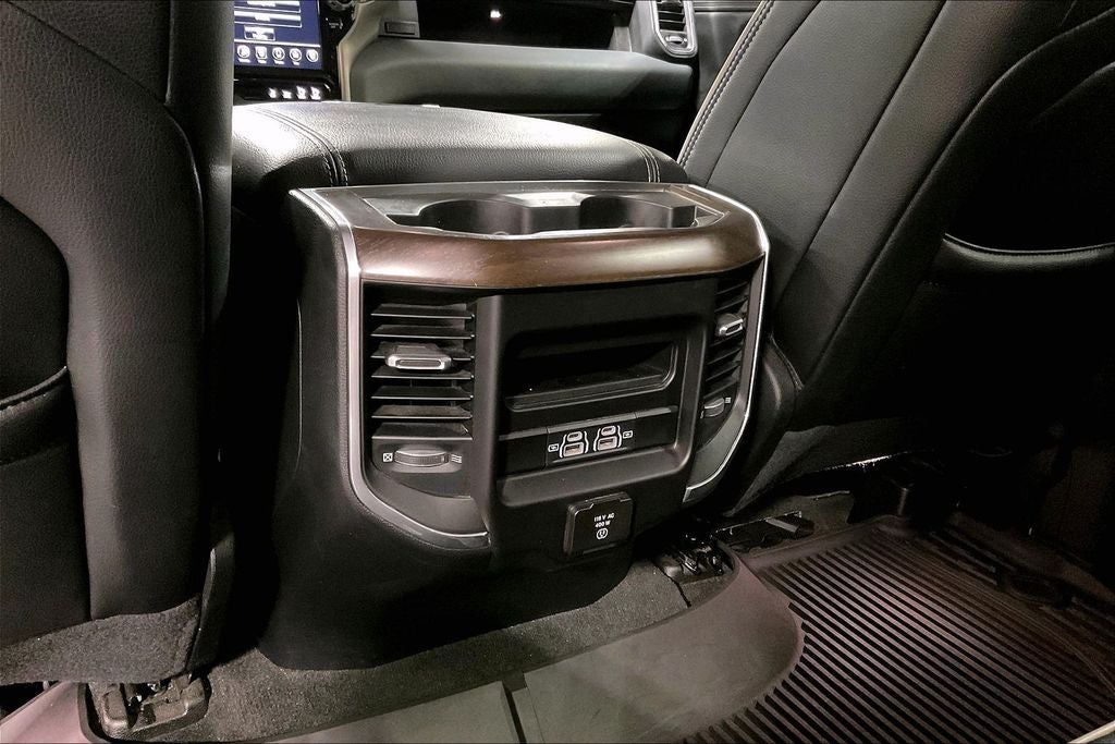 2021 RAM 1500 Laramie Crew Cab 4x4 5'7' Box