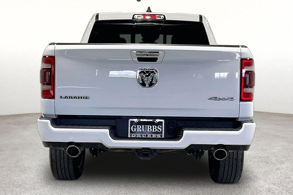2021 RAM 1500 Laramie Crew Cab 4x4 5'7' Box