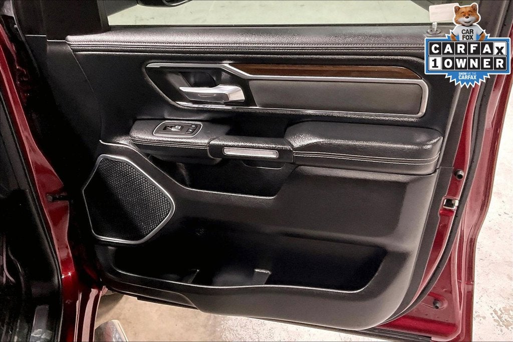 2022 RAM 1500 Laramie Crew Cab 4x4 5'7' Box