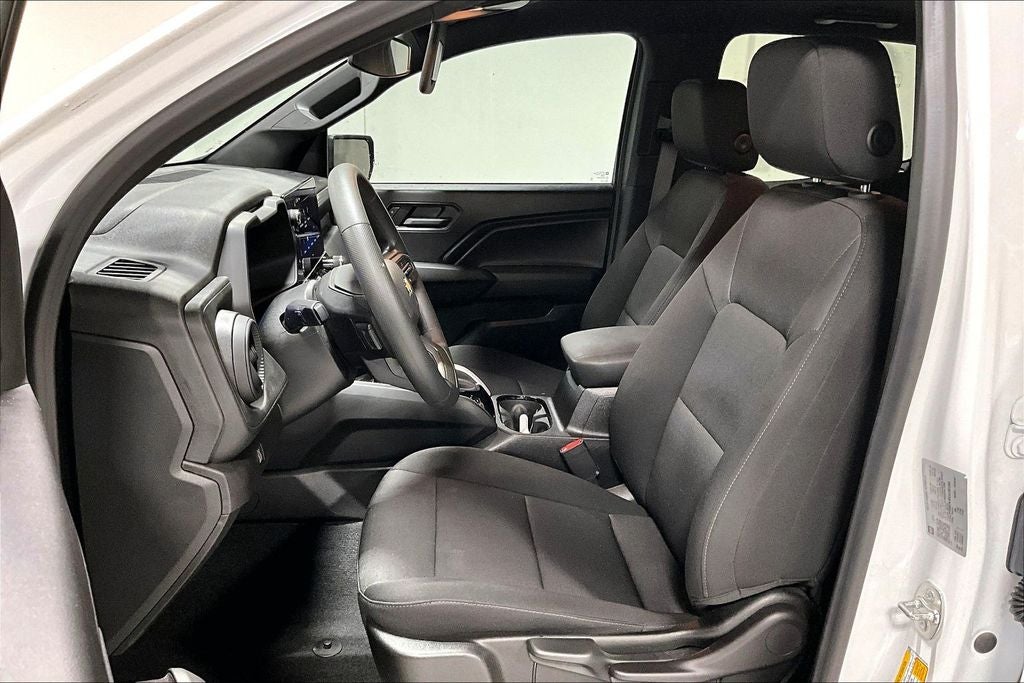 2025 Chevrolet Colorado 2WD WT