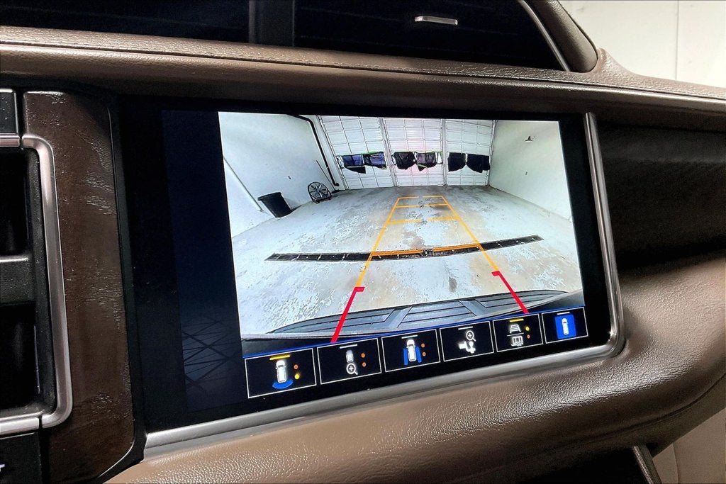 2022 GMC Yukon 2WD Denali