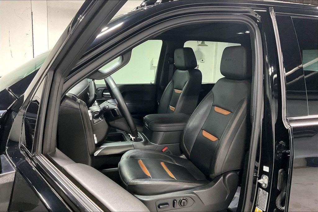 2023 GMC Sierra 2500HD 4WD Crew Cab Standard Bed AT4