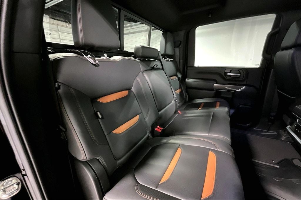 2023 GMC Sierra 2500HD 4WD Crew Cab Standard Bed AT4