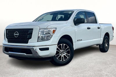 2023 Nissan TITAN Crew Cab SV 4x2