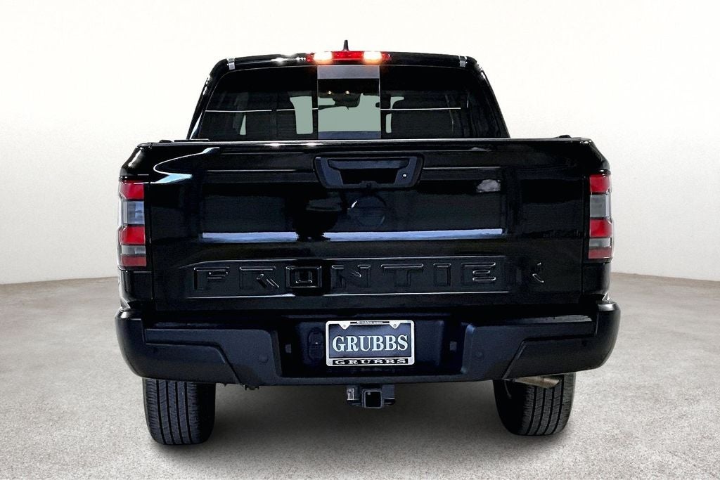 2025 Nissan Frontier Crew Cab S 4x4