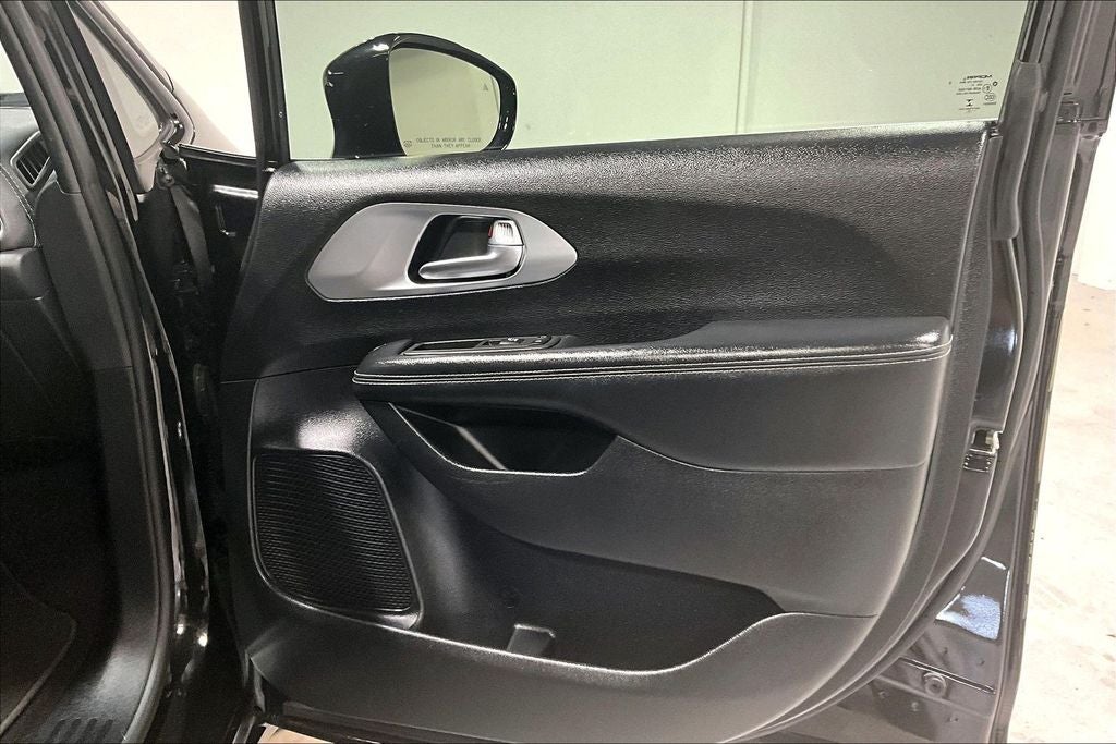 2021 Chrysler Pacifica Touring