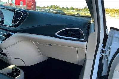 2021 Chrysler Pacifica Touring L AWD