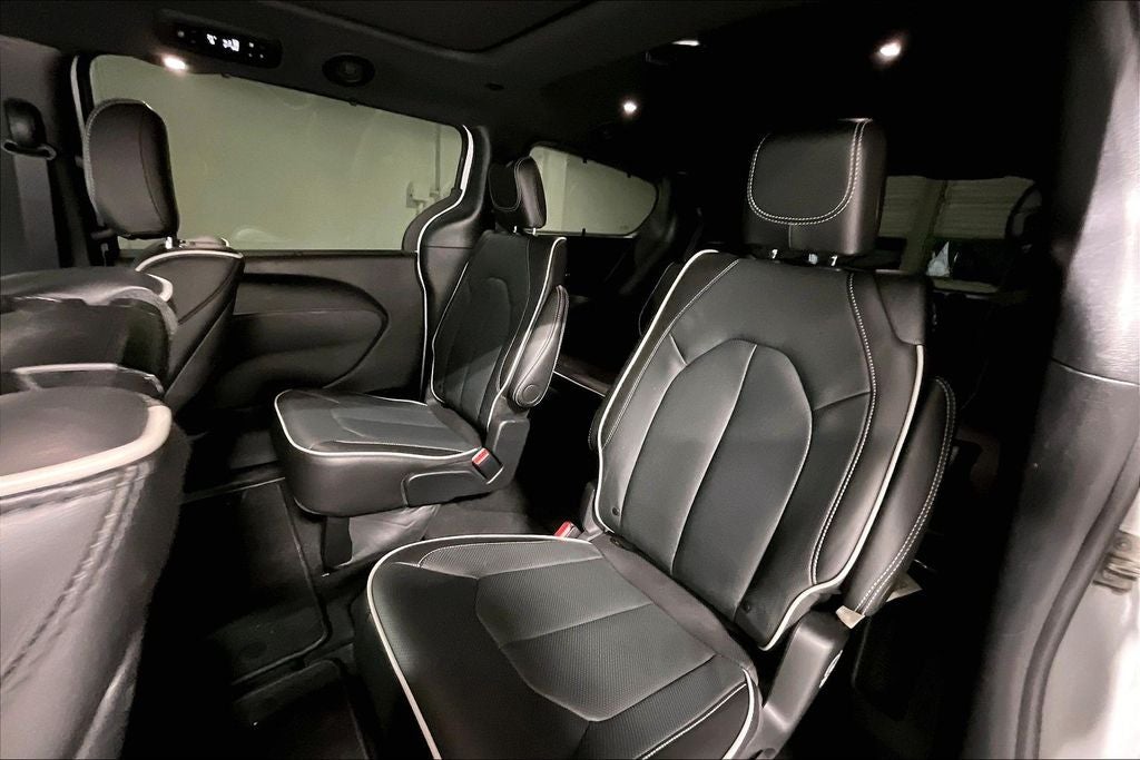 2024 Chrysler Pacifica Limited AWD