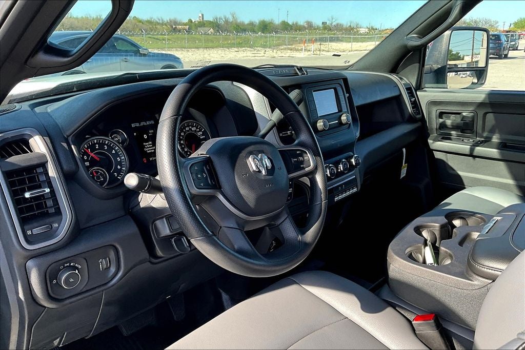 2024 RAM 3500 Chassis Tradesman