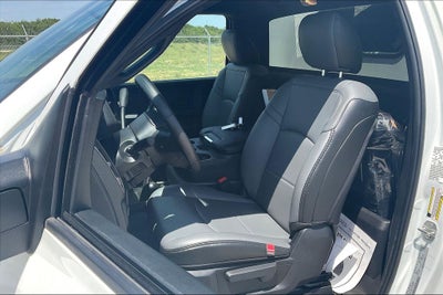 2024 RAM 3500 Chassis Tradesman/SLT