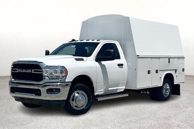 2024 RAM 3500 Chassis Tradesman/SLT