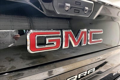 2023 GMC Sierra 1500 4WD Crew Cab Short Box SLT
