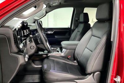 2025 GMC Sierra 1500 4WD Crew Cab Short Box SLT