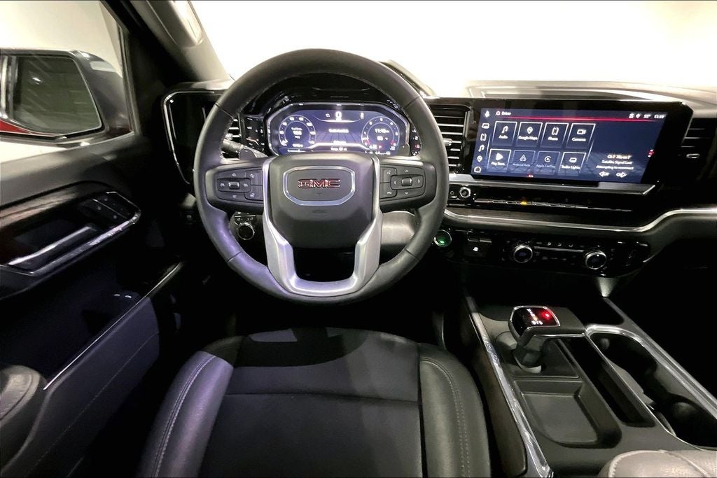 2025 GMC Sierra 1500 4WD Crew Cab Short Box SLT