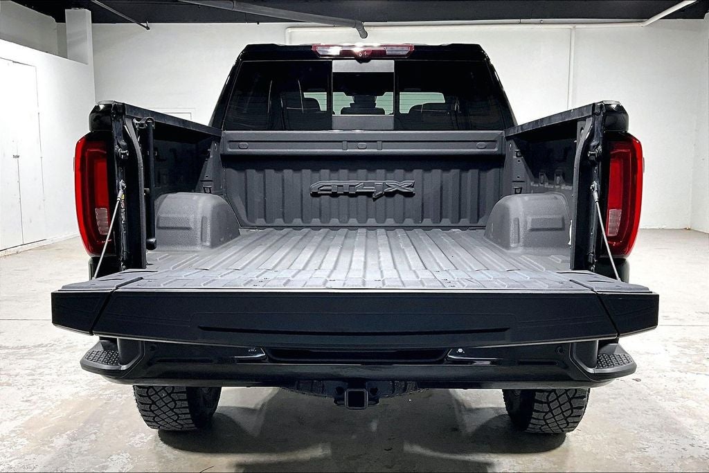 2024 GMC Sierra 1500 4WD Crew Cab Short Box AT4X