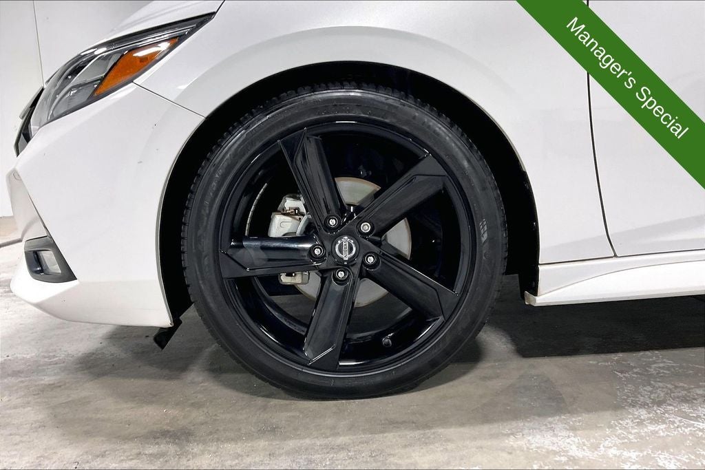 2023 Nissan Sentra SR Xtronic CVT